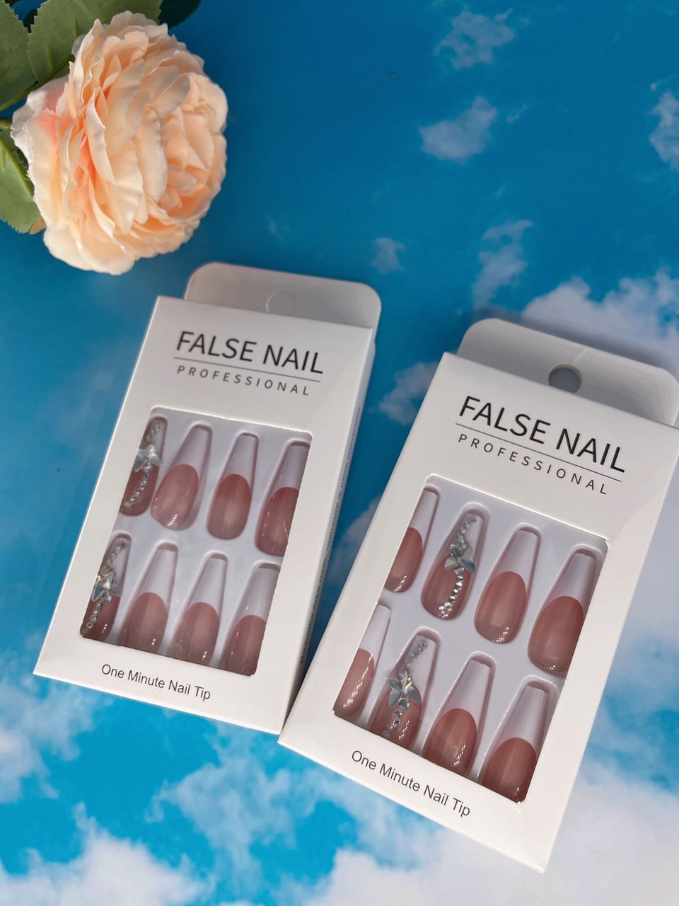 Press on nails